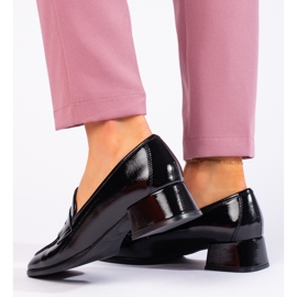 Fekete lakkozott naplopók Sergio Leone-tól 2