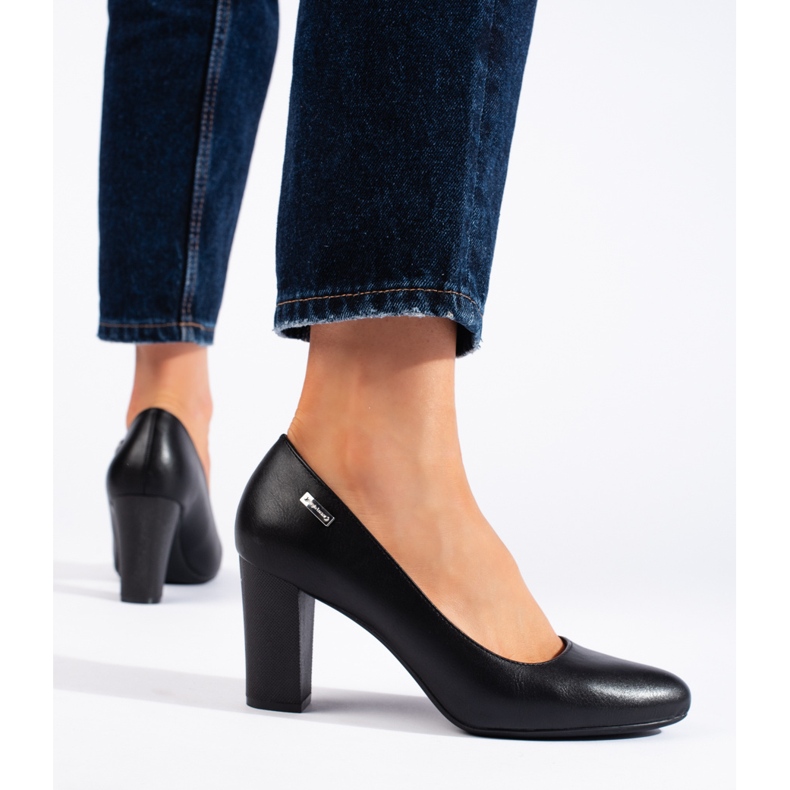 Fekete női magassarkú pumpák Sergio Leone-tól 2