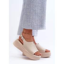 S.Barski Bőr női szandál a D&amp;A SJ2301-2 platformon, bézs 2