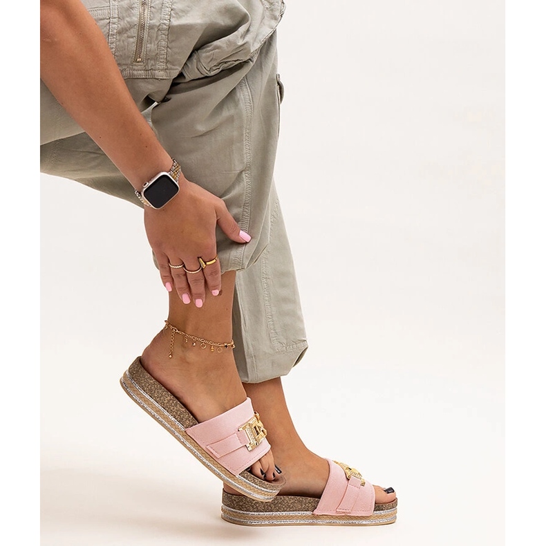 Rózsaszín papucsok fényes csattal a Niamh-tól 2