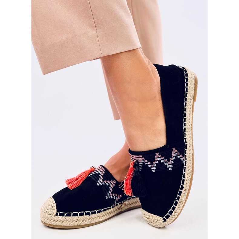 Boho espadrillák Birna Black rojtokkal fekete 1 Boho espadrillák Birna Black rojtokkal fekete 1