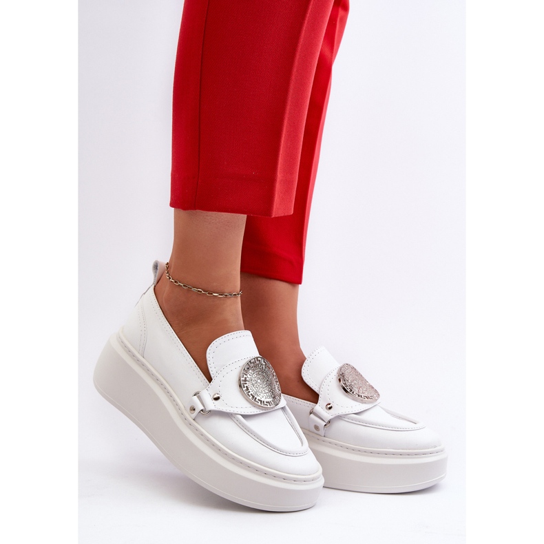 Zazoo 3486 női bőr mokaszin díszítéssel, fehér 2