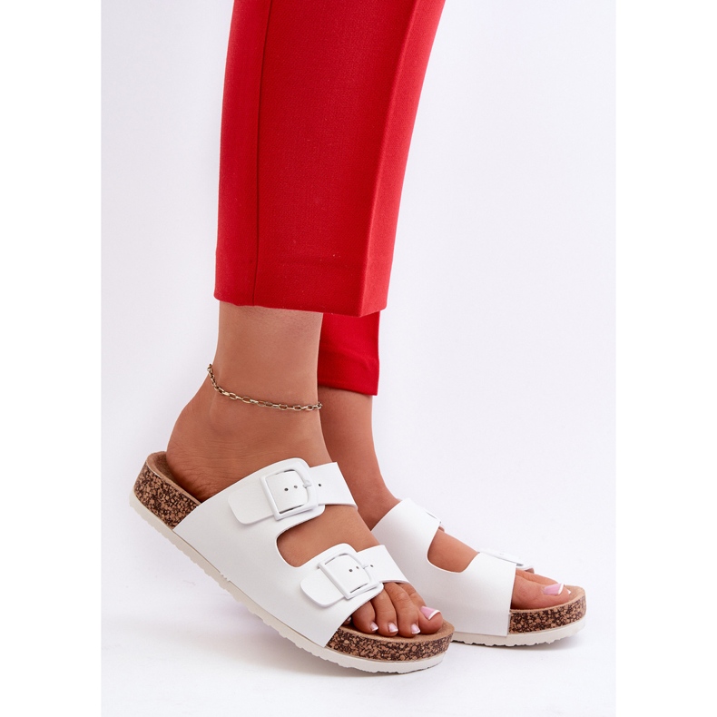 Női papucsok parafa emelvényen csatokkal, fehér Klinesta 2