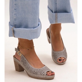 Evento Szürke áttört magassarkú szandál a Riessen márkától 1 Evento Szürke áttört magassarkú szandál a Riessen márkától 1