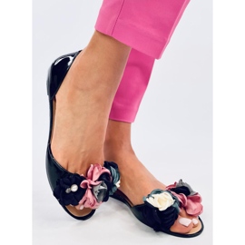 Meliskas Carmil Black virágokkal fekete 2