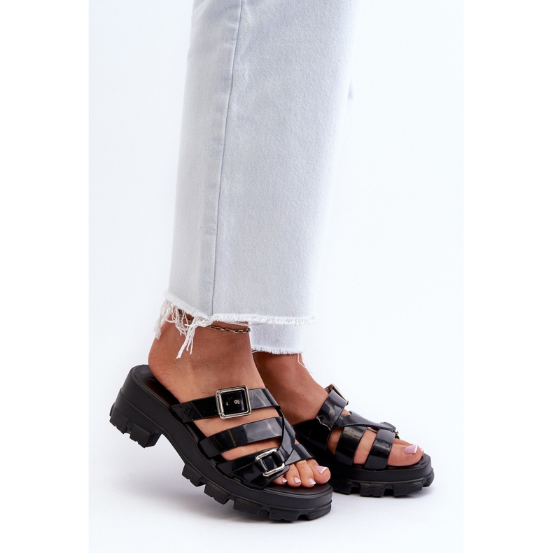 Illatosított női alacsony sarkú papucs ZAXY NN285043 fekete 2