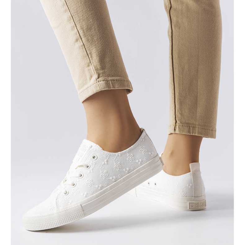 Fehér tornacipő Big Star hímzéssel LL274223 2