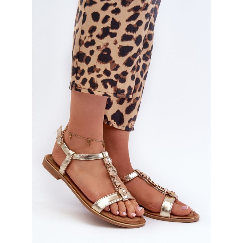 Női lapos szandál arany Muridia díszítéssel aranysárga 1 Női lapos szandál arany Muridia díszítéssel aranysárga 1