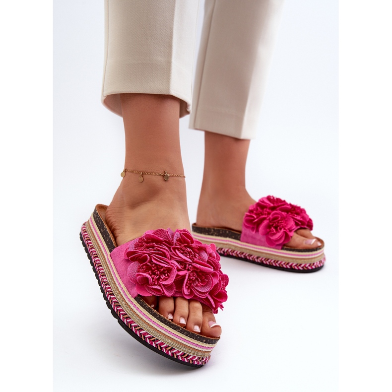 Fuchsia Nodina virágokkal díszített női platform papucs rózsaszín 2 Fuchsia Nodina virágokkal díszített női platform papucs rózsaszín 2