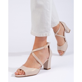 Elegáns arany pántos szandál Sergio Leone-tól aranysárga 1