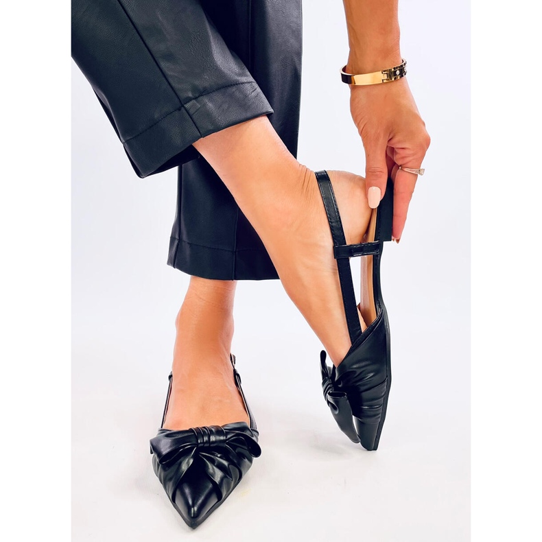 Candy Black nyitott sarkú balerinák fekete 2