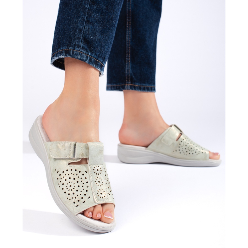 Női áttört flip-flop kényelmes ékkel szürke 2