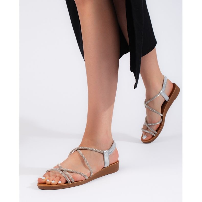 Ezüst felbújós szandál cirkóniával 1