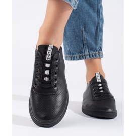 Seastar Fekete áttört női tornacipő 1 Seastar Fekete áttört női tornacipő 1