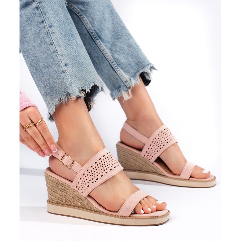 Rózsaszín női ékszandál 1 Rózsaszín női ékszandál 1