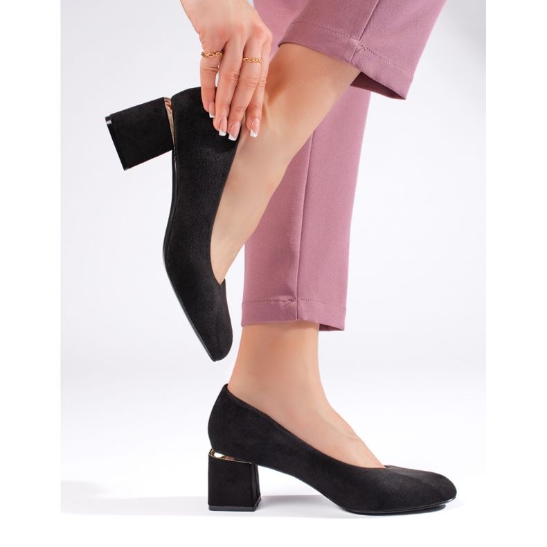 Fekete velúr magas sarkú cipő 2