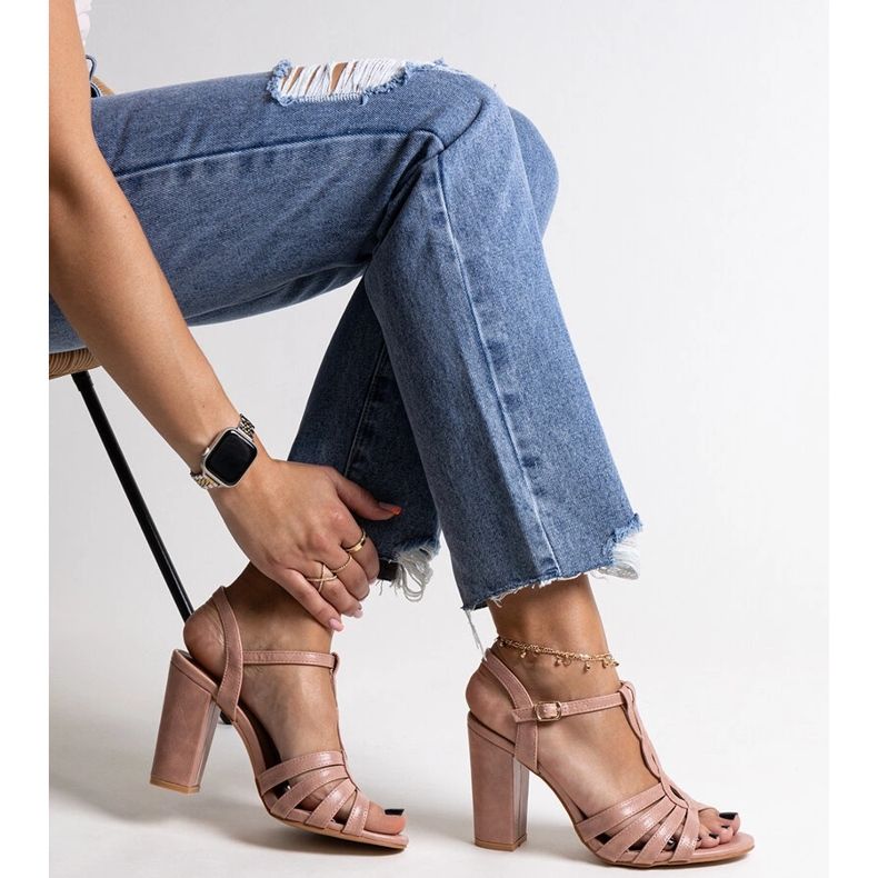 Mikaii rózsaszín magas sarkú szandál 1