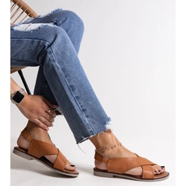 Duenna karamell lapos szandál barna 1