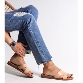 Kajetana bézs színű öko bőr papucsok 1