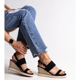 Fekete Muhja ékszandál 1