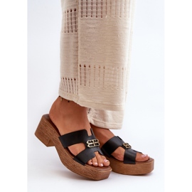 Zazoo 40412 bőr elegáns női papucs arany díszítéssel, fekete 1