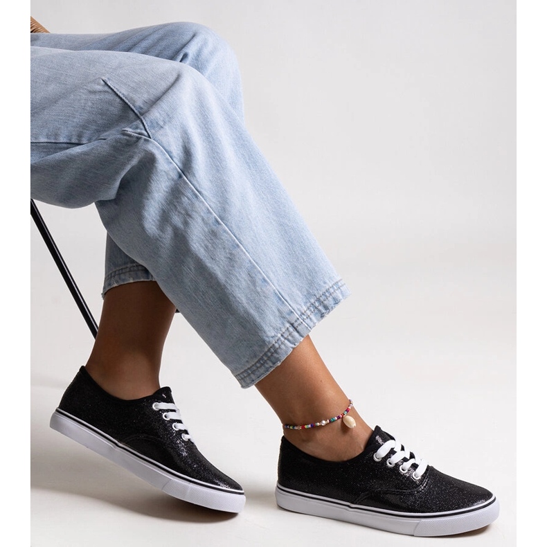 Merri fekete fényes tornacipő 1