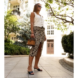 Fekete Maloua alacsony sarkú csúszdák 1