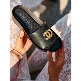 Elegáns, könnyű női papucs díszítéssel, természetes bőr S.Barski KV27-013, fekete 2 Elegáns, könnyű női papucs díszítéssel, természetes bőr S.Barski KV27-013, fekete 2