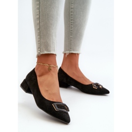 Alacsony sarkú pumpák dekorációval Eco Suede S.Barski KV27-034 Fekete 2