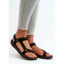 Női sportszandál fekete Vilari tépőzárral 1