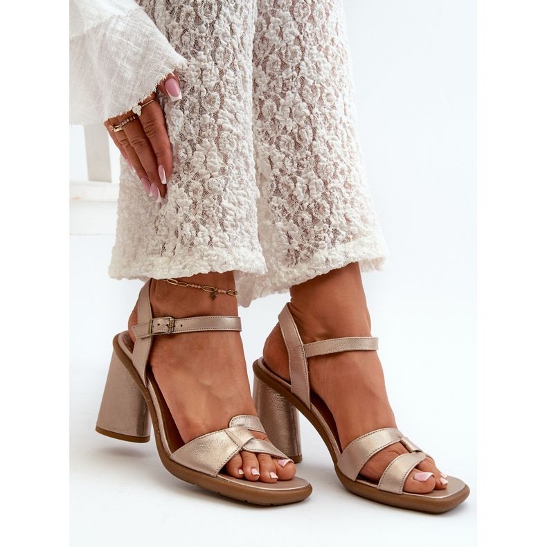 Bőr szandál magas sarkú Maciejka 06029-25 arany aranysárga 1