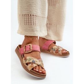 Kényelmes női papucsok virágcsattal Inblu GS000051 Pink rózsaszín 2