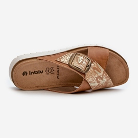 Kényelmes női papucs csattal Inblu CN000032 Camel barna 1