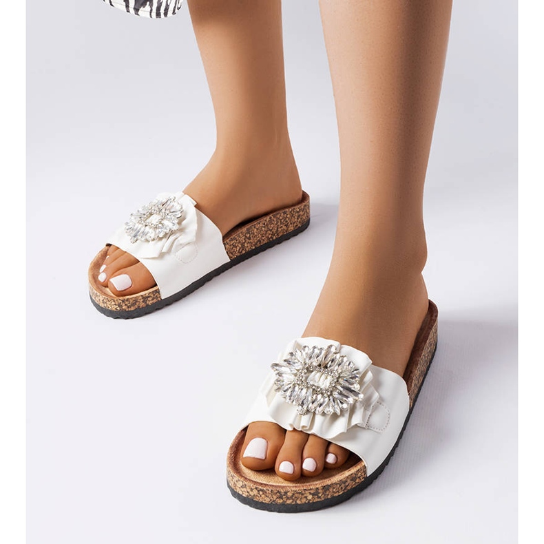 Fehér csúszdák a Roy parafa talpán 1