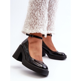 Fekete Patent Pumps Massive Heels Effiba 2