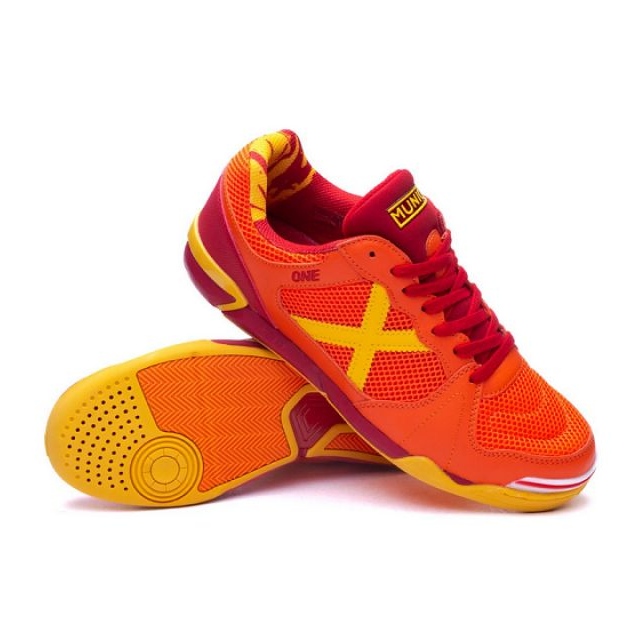 Munich One 51 cipő 3071051 narancssárga 1