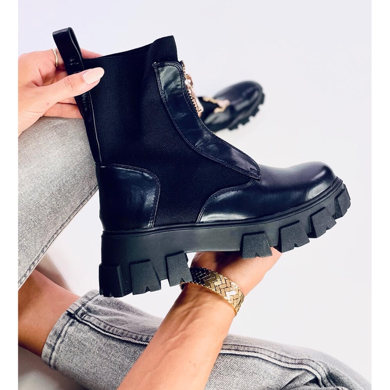 Ragna Black zokni felsőrésszel rendelkező csizma fekete 1 Ragna Black zokni felsőrésszel rendelkező csizma fekete 1