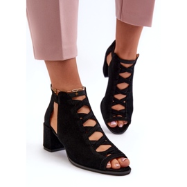 Velúr női magassarkú szandál Maciejka 06456-01 fekete 4