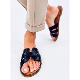 Charnes fekete női papucs 1