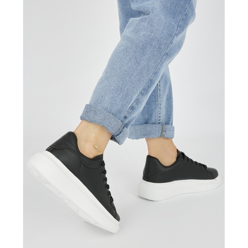 Női fekete platformos sportcipő 1