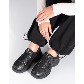 Fekete cipők vastag talppal 1