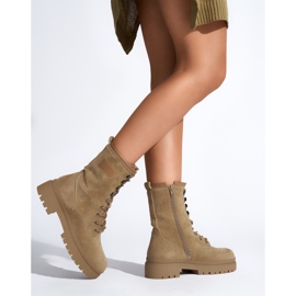 Barna fűzős női bokacsizma 2