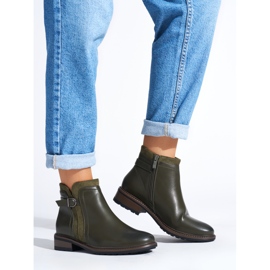 Zöld, alacsony sarkú női bokacsizma 1