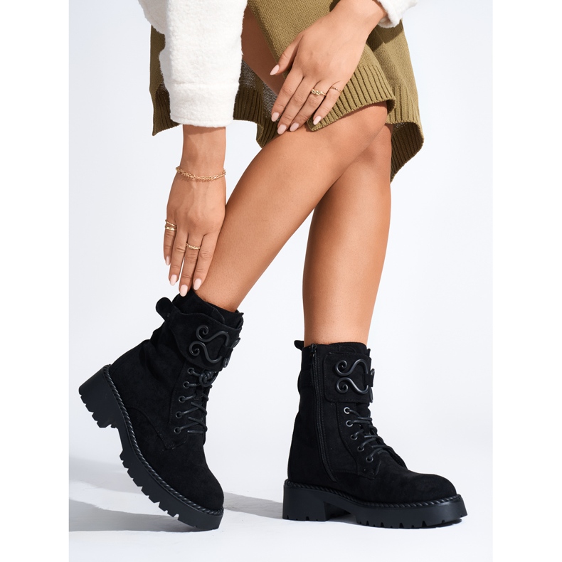 Női velúr fekete munkáscsizma 2