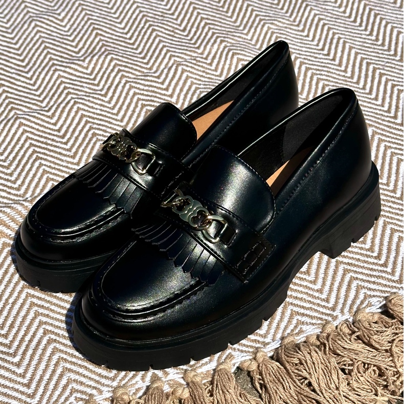 PH2 Női Eco bőr mokaszin arany díszítéssel, fekete Zanita 2