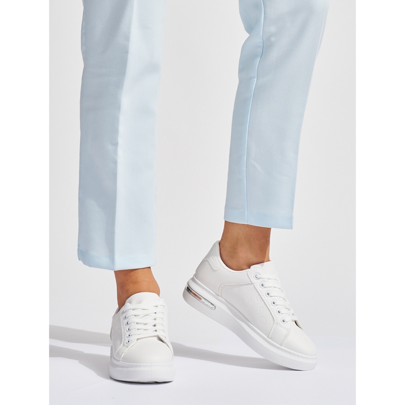 Fehér platform sportcipő 1