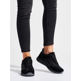 Fekete női sportcipő 1