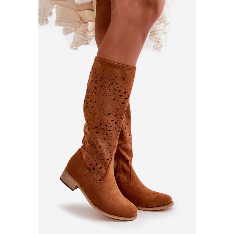 Áttört női csizma alacsony sarkú Eco Suede cipzárral rögzítve Camel Orchide barna 1