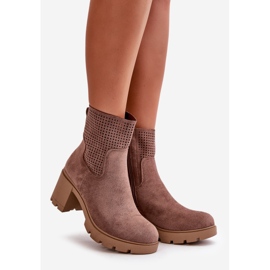 Jezzi Női bokacsizma magas sarkon, cipzárral rögzítve, Eco Suede Brown Rashmi barna 1