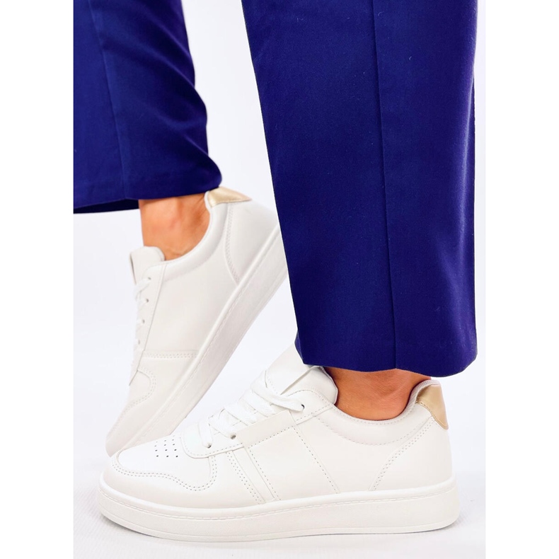 Lemoro Gold női tornacipő fehér 1